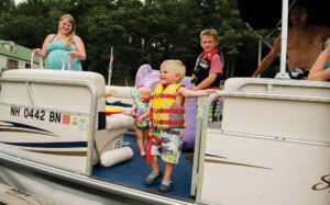 sunapee-harbor-pontoon-boats