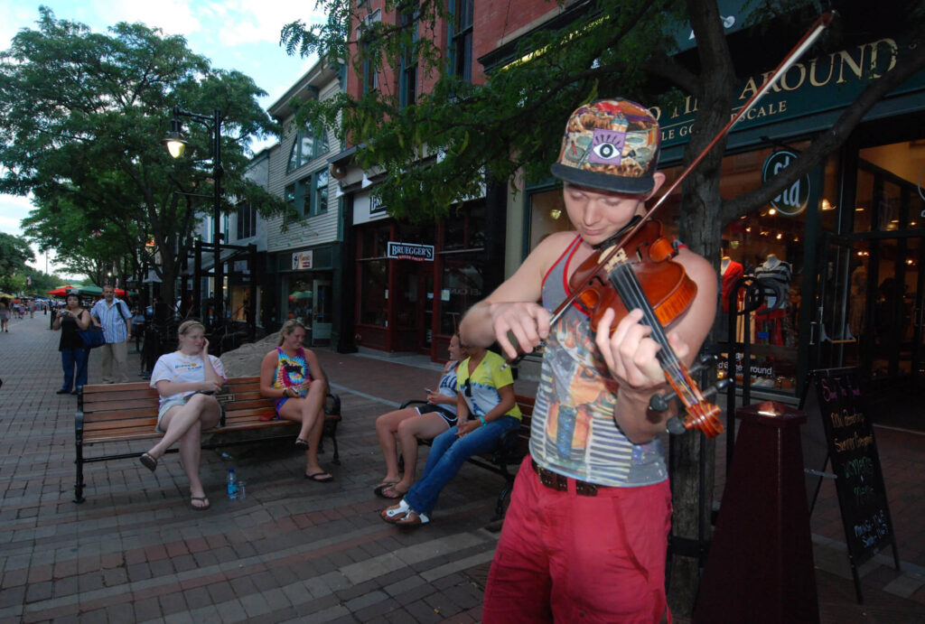 burlington-street-performers