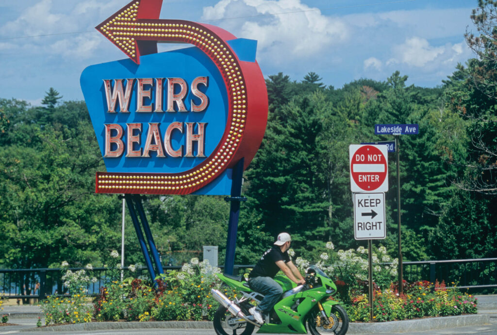 lake-winnipesaukee-weirs-beach