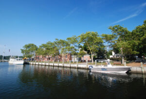 mystic-neb-seaport-neb-boat
