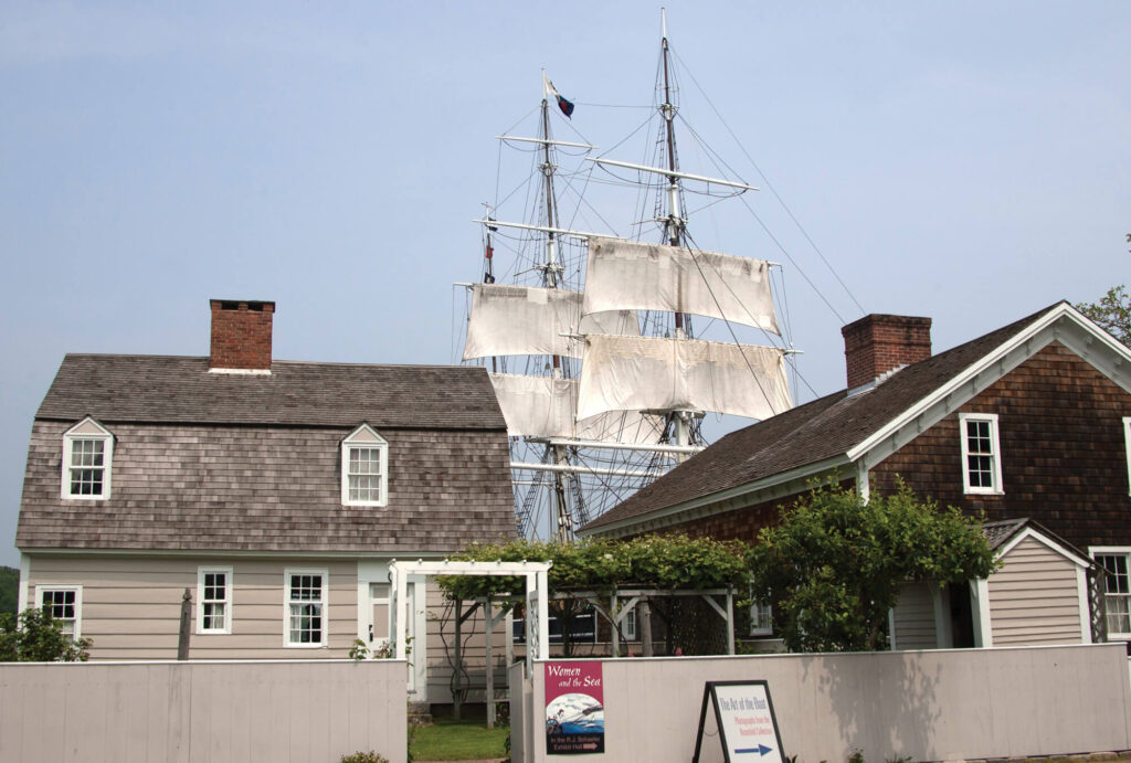 mystic-seaport-tall-ship