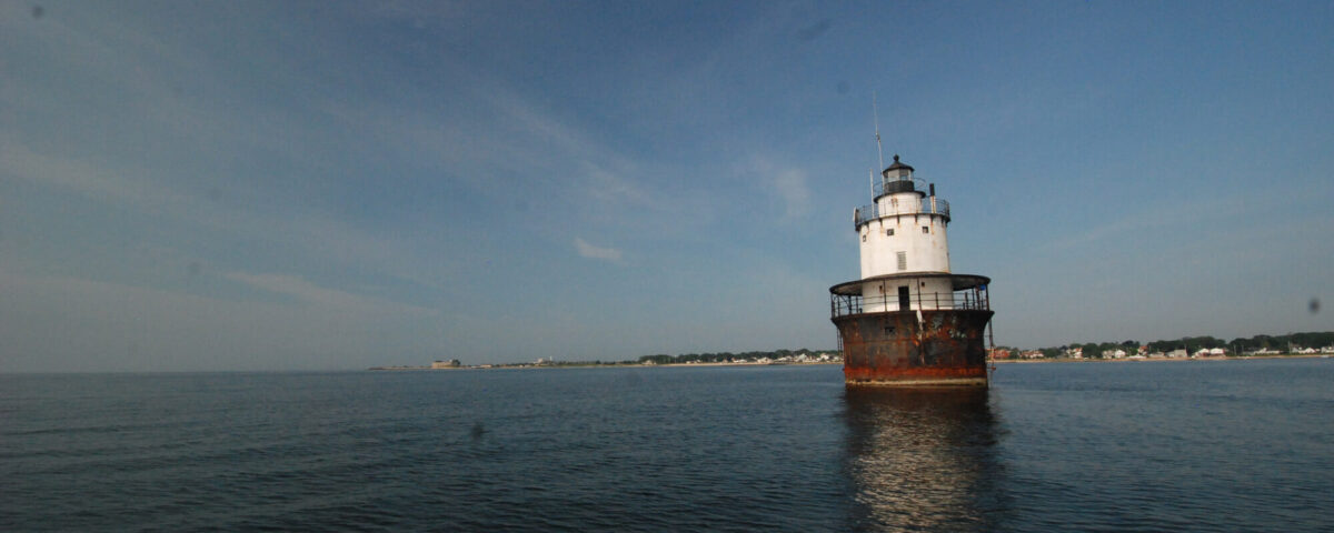 new-bedford-butler-flats-light