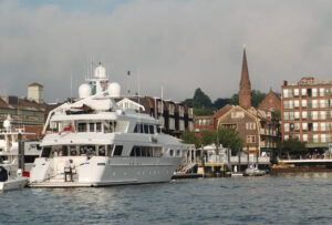 newport-try-big-boats