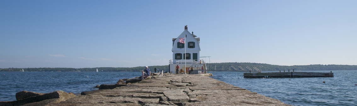 rockland-homepage-desination-block-lighthouse