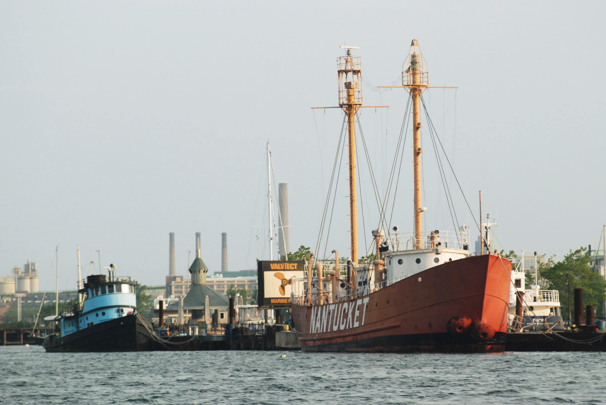 boston-harbor-nantucket-lightship