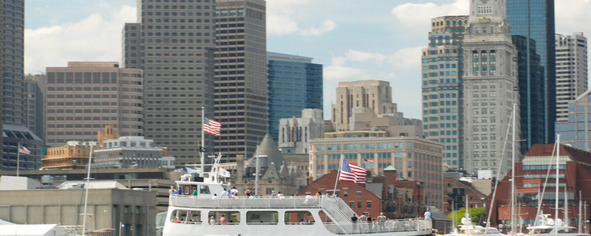 boston-harbor-tour-boats