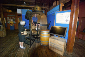 essex-ct-river-museum-bushnell-turtle