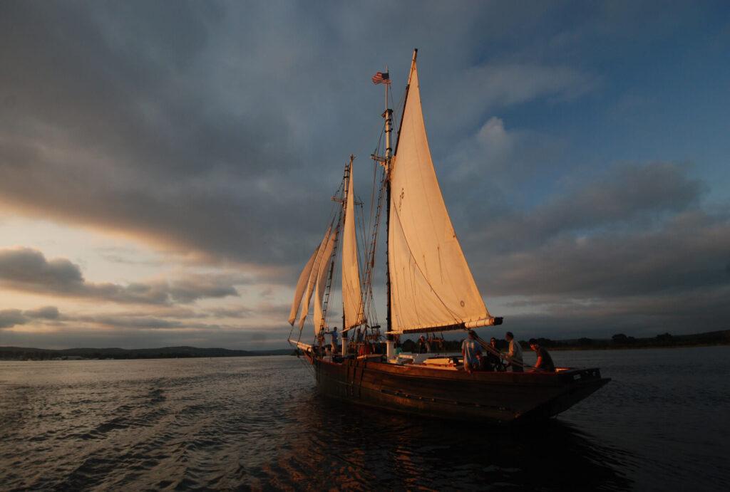 essex-tr-schooner-mary-e