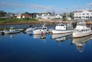 plymouth-workboats-harbor