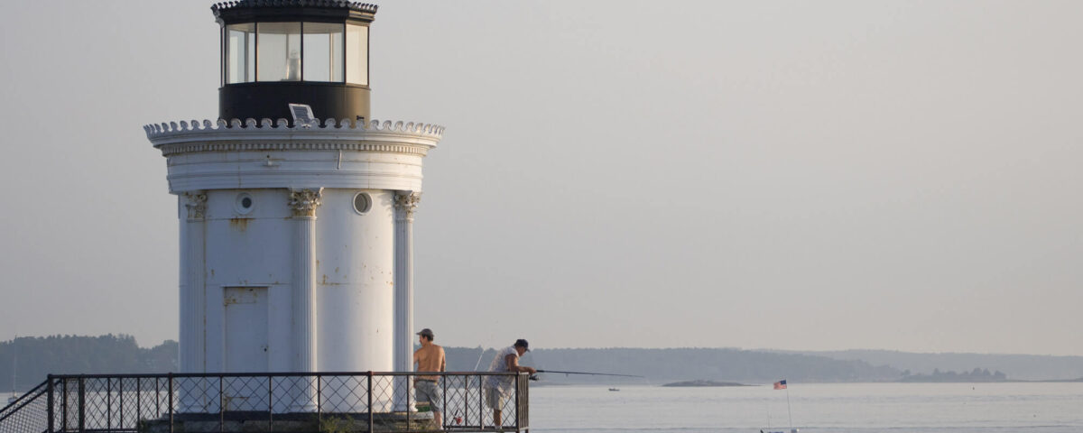 portland-jd-breakwater-light