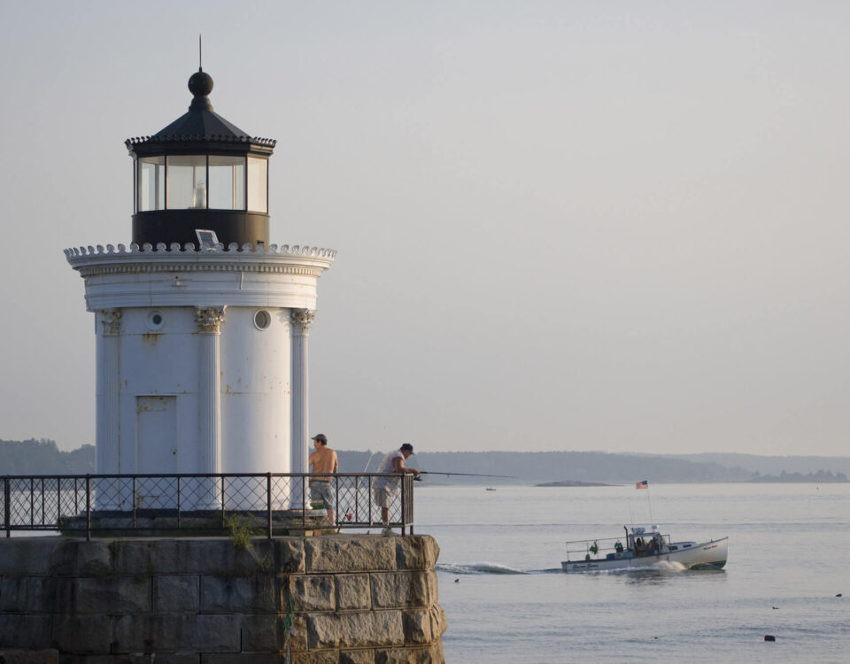 portland-jd-breakwater-light