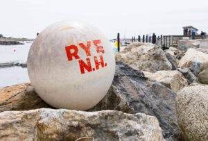 rye-nh-bb-buoy-grounded