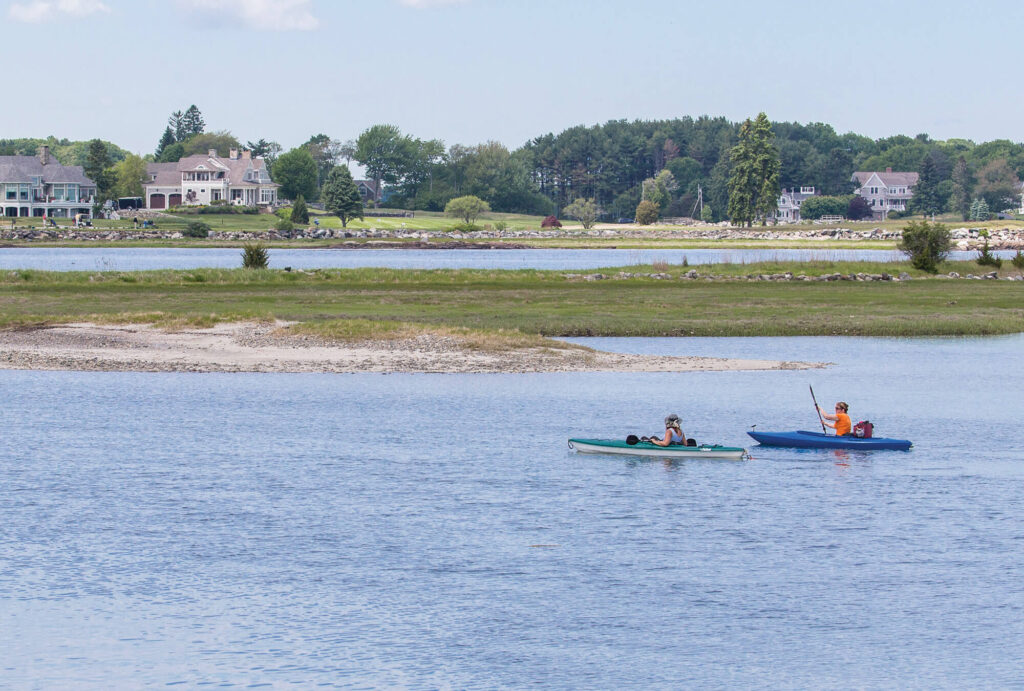 rye-nh-bb-paddlers