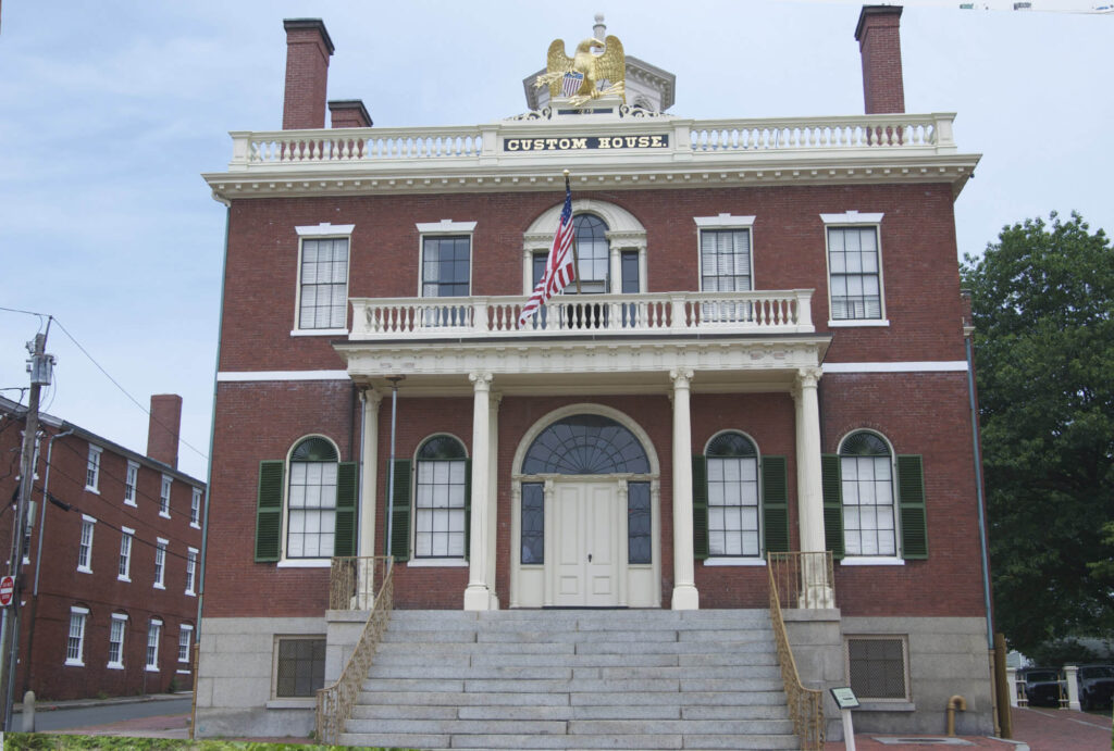 salem-tr-custom-house