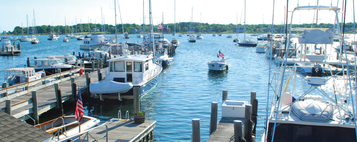 stonington-eba-bustling-harbor