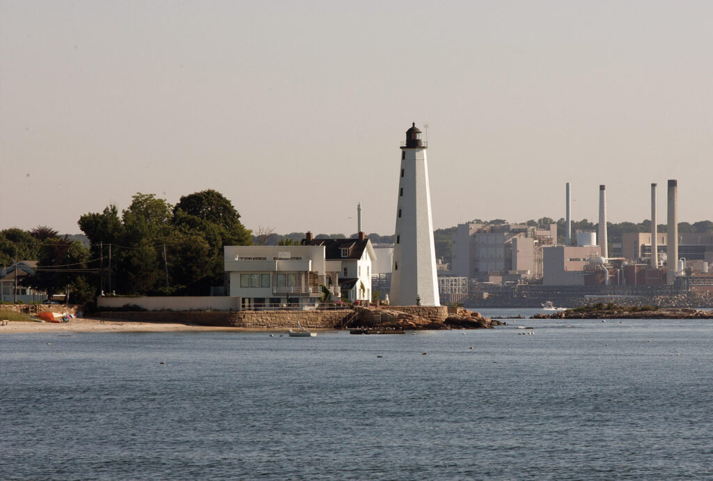 new-london-cd-nl-harbor-light