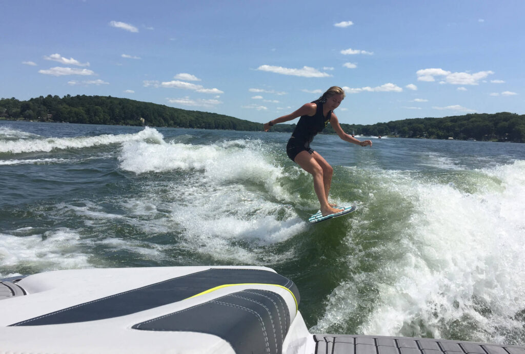wakesurfing-candlewood-lake-1
