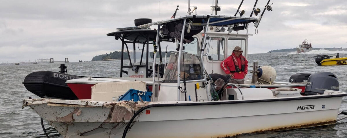 boat-crash-boston-aug6-uscg-northeast-commercial-boat