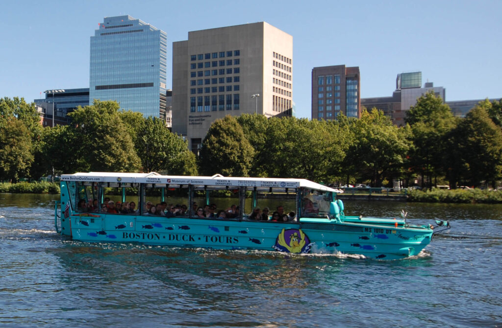 charles-river-toddler-rescue-duck-boat-tr