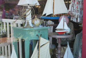 falmouth-tr-shopping