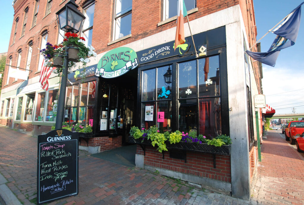 bath-tr-brynes-irish-pub