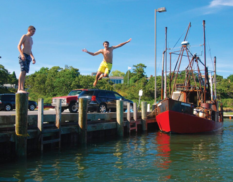 chatham-tr-kids-jumping-off-pier
