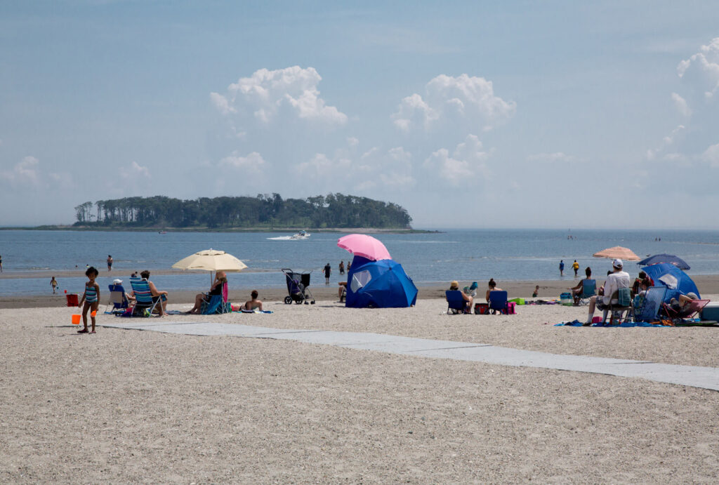 milford-cd-silver-sands-state-park-beach