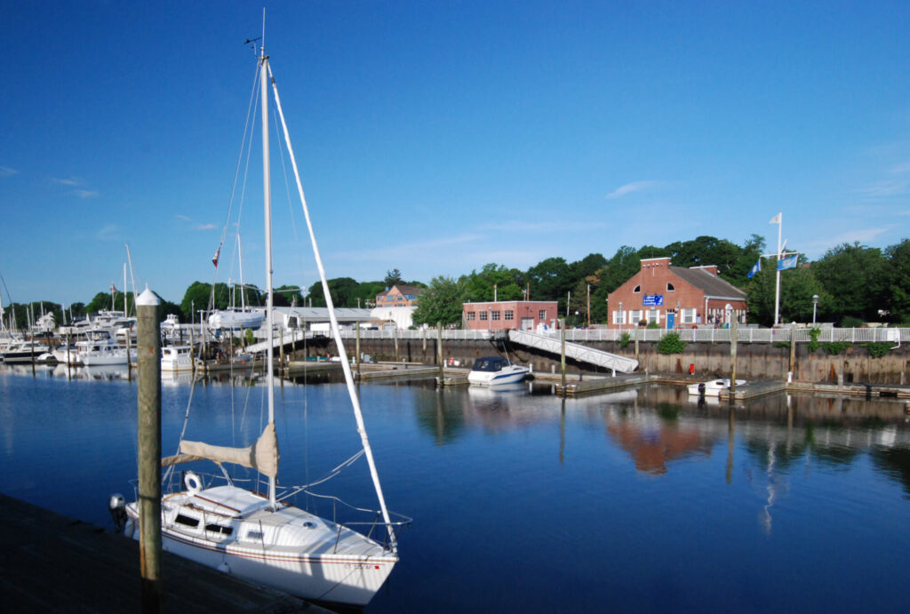 milford-tr-lisman-landing-marina