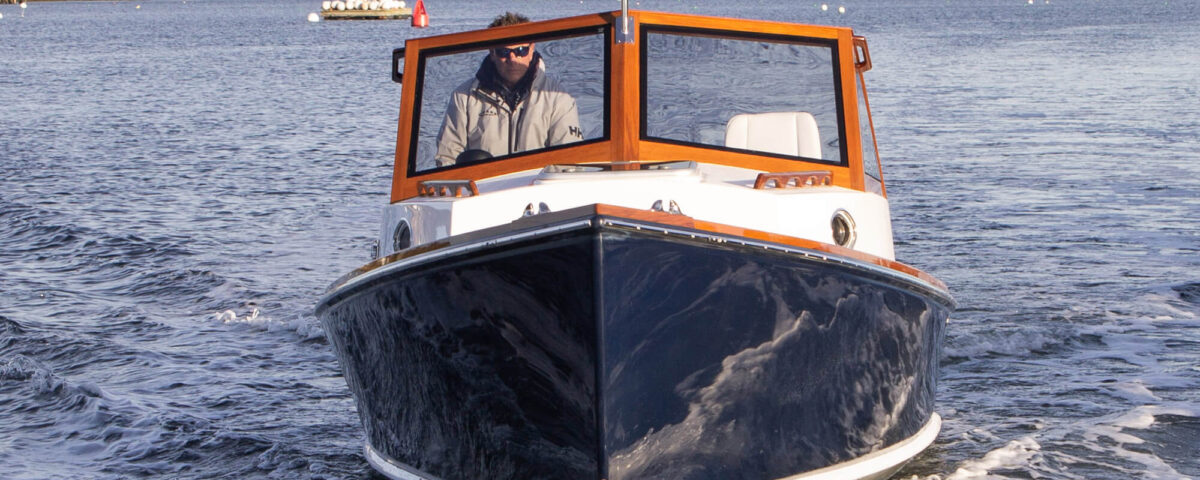 new-harbor-boats-28-running-bow