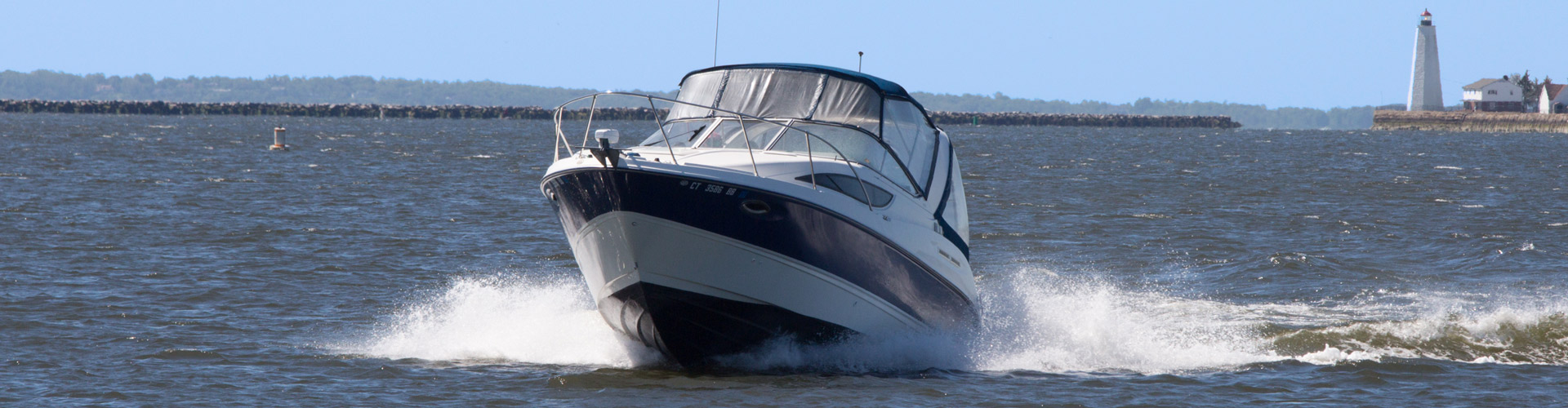 old-saybrook-cbd-top-image-powerboat-1920x500
