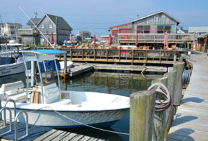 Jim's Dock Restaurant found in Jerusalem has plenty of outdoor dining. point-judith-az-jims-dock-restaurant