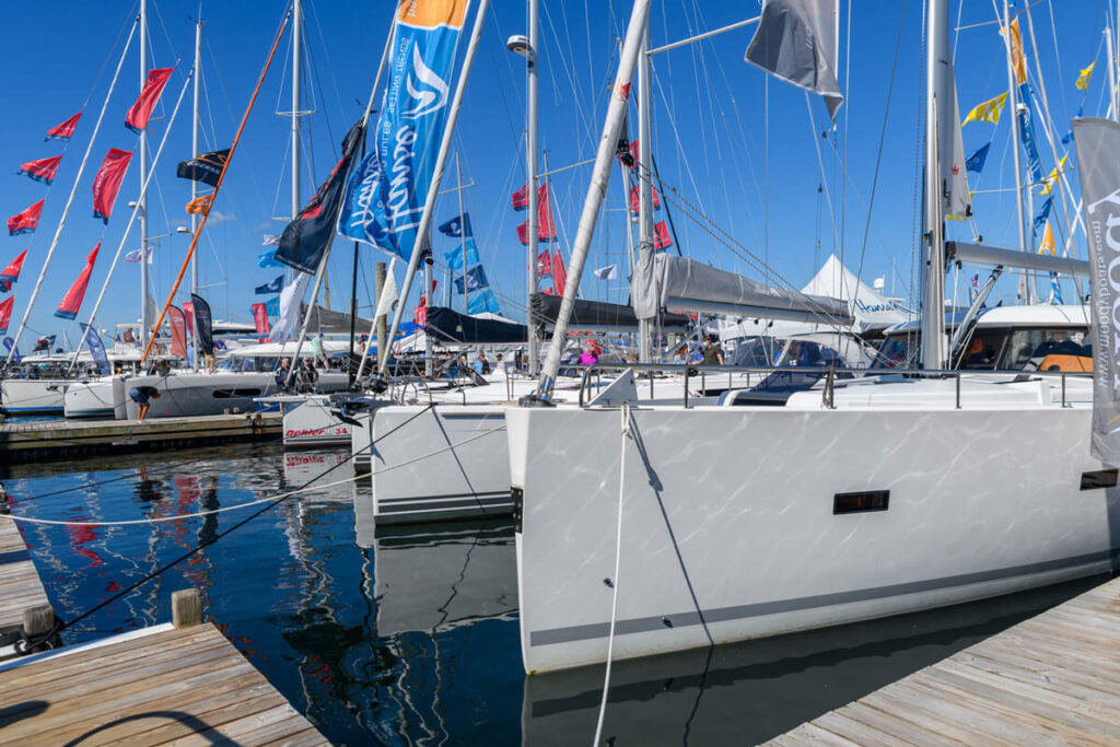 newport-boat-show-sailboats