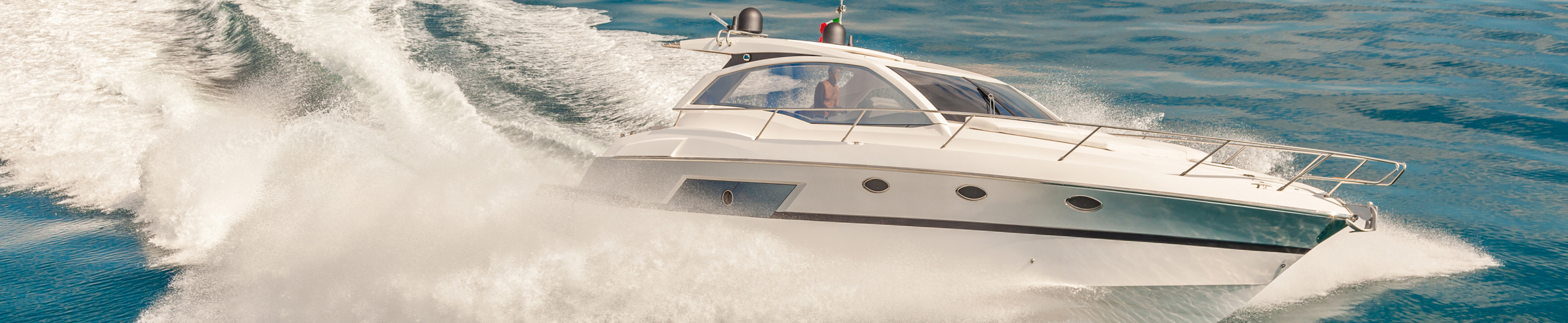 boats-motors-toppers-2423x500