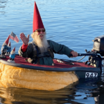 damariscotta-pumpkinfest-pumpkin-powerboat