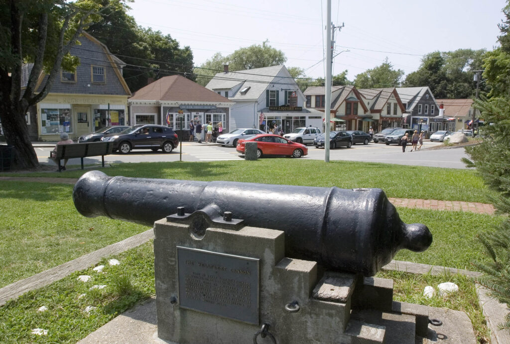 wellfleet-tc-town-center