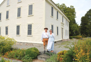 wickford-az-colonial-characters