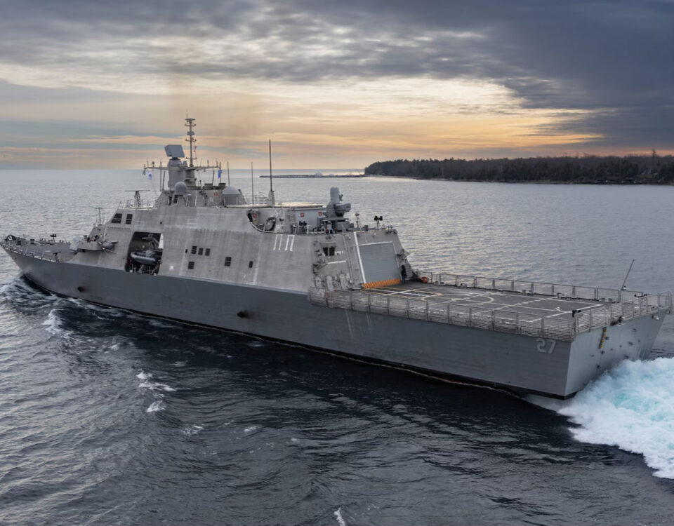 uss-nantucket-commissioned