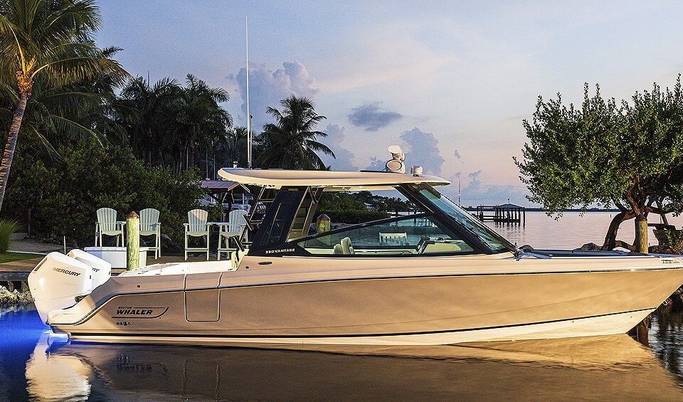boston-whaler-330-vantage-on-dock