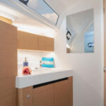 jeanneau-sun-odyssey-350-head