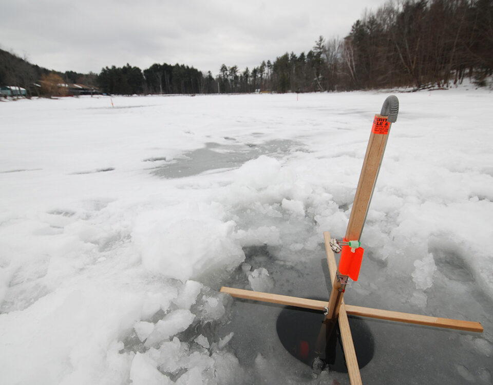 ice-fishing-lake-champlain-tomr-ice-fishing