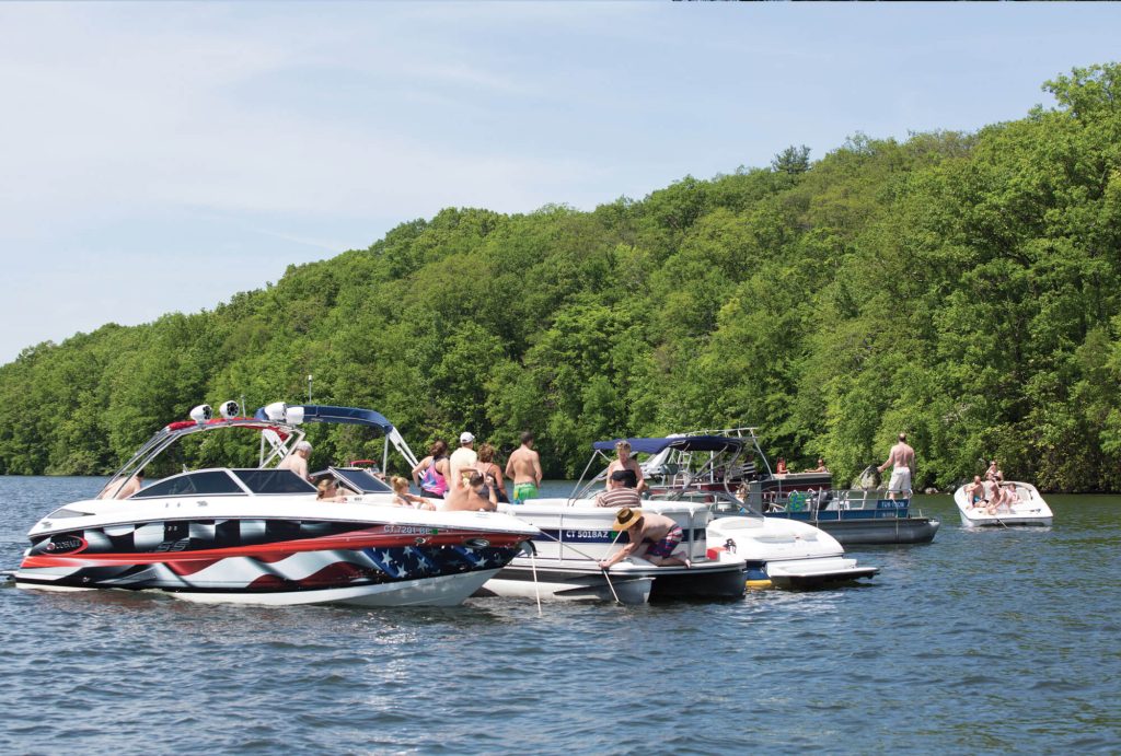 candlewood-cd-raft-up