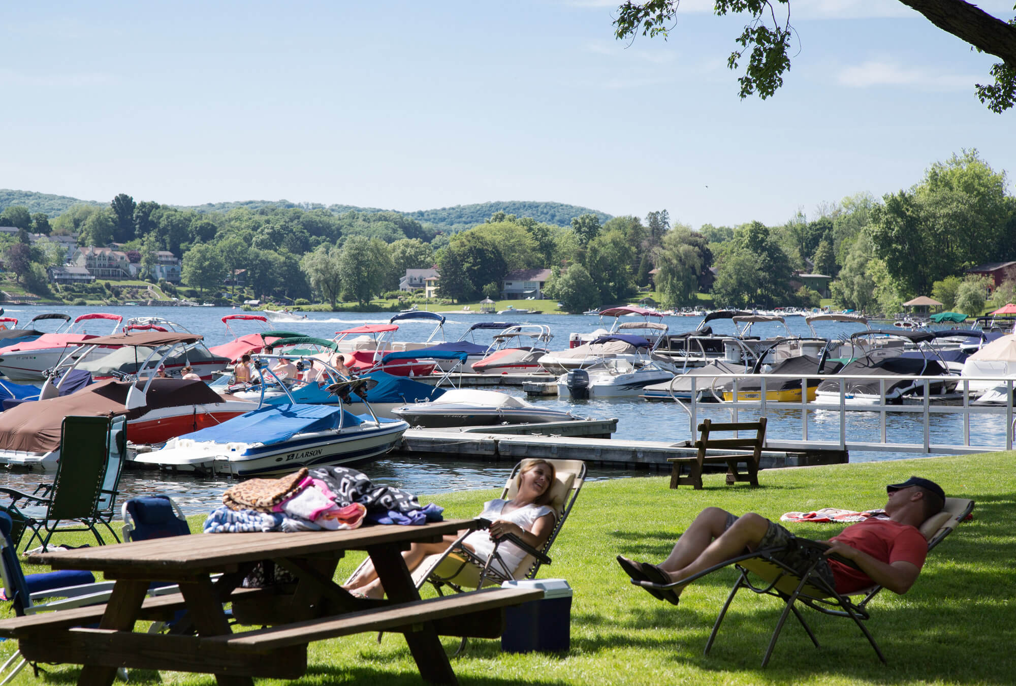 candlewood-cd-relaxing