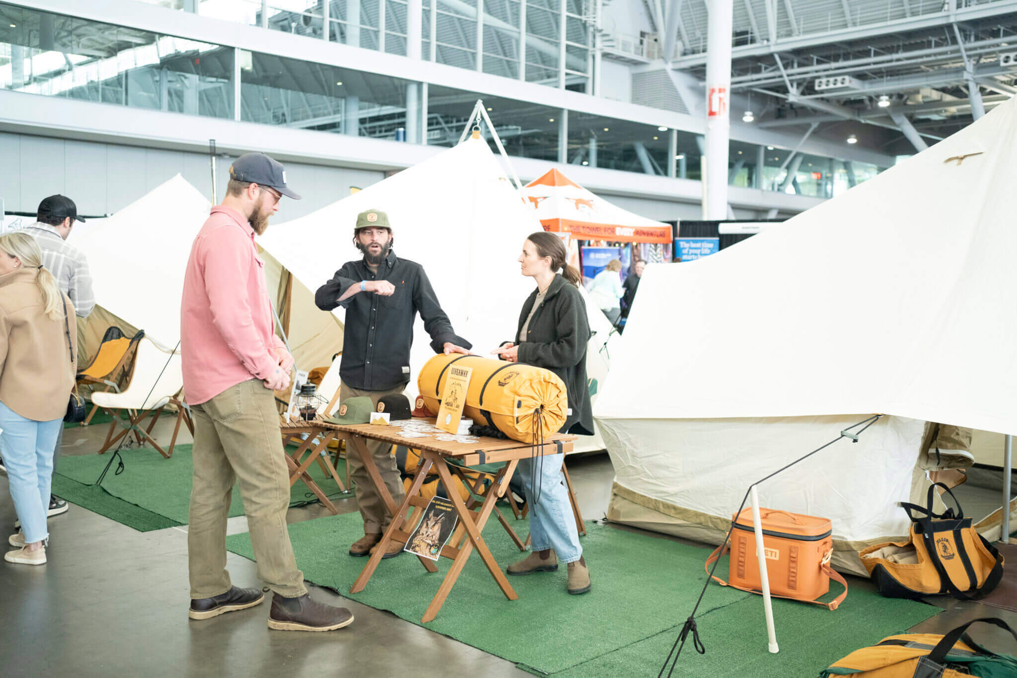 outdoor-show-boston-2025-carry-bag