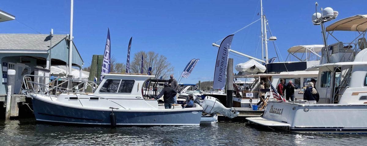ct-boatshow-boats-on-water
