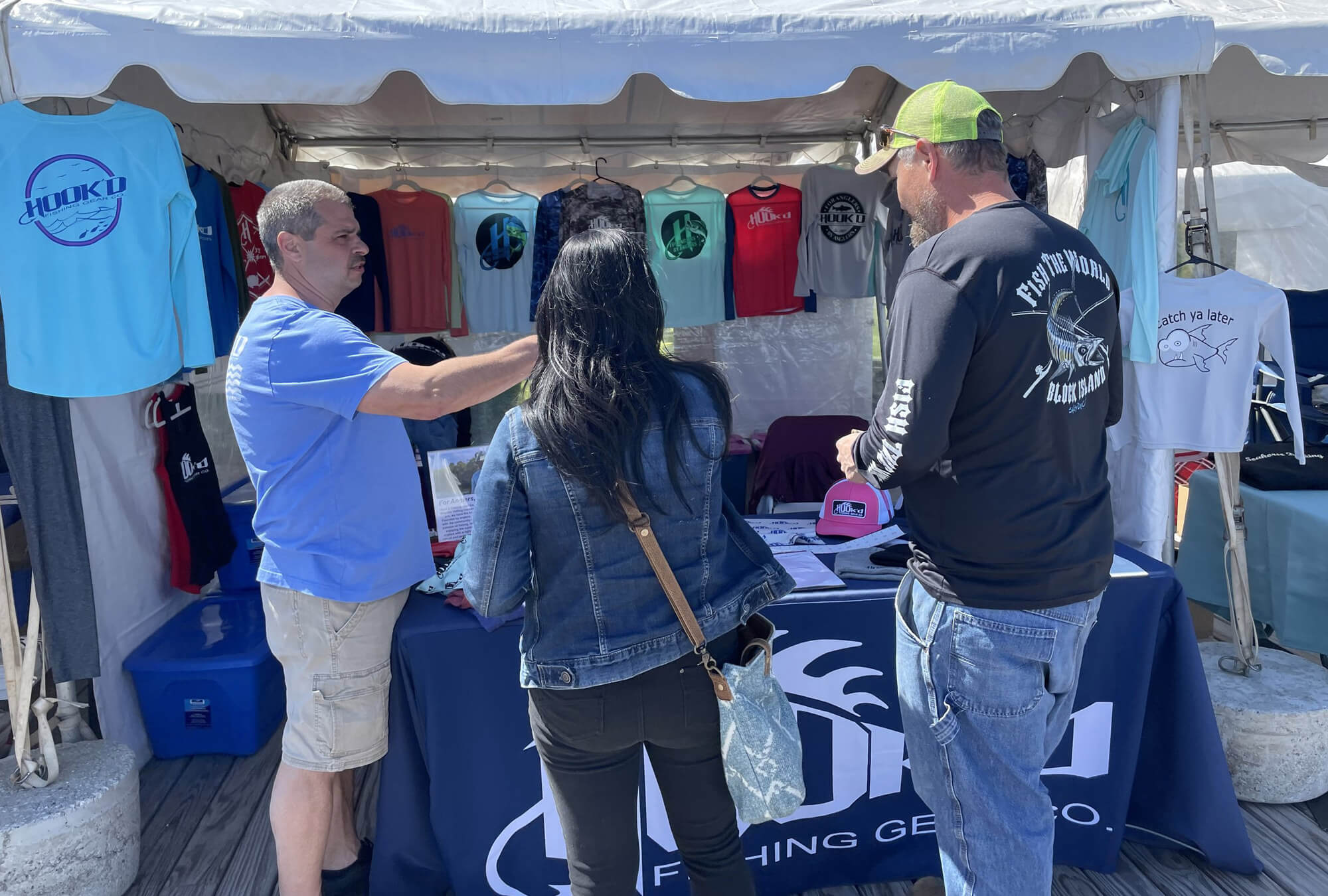 ct-boatshow-clothing-booth