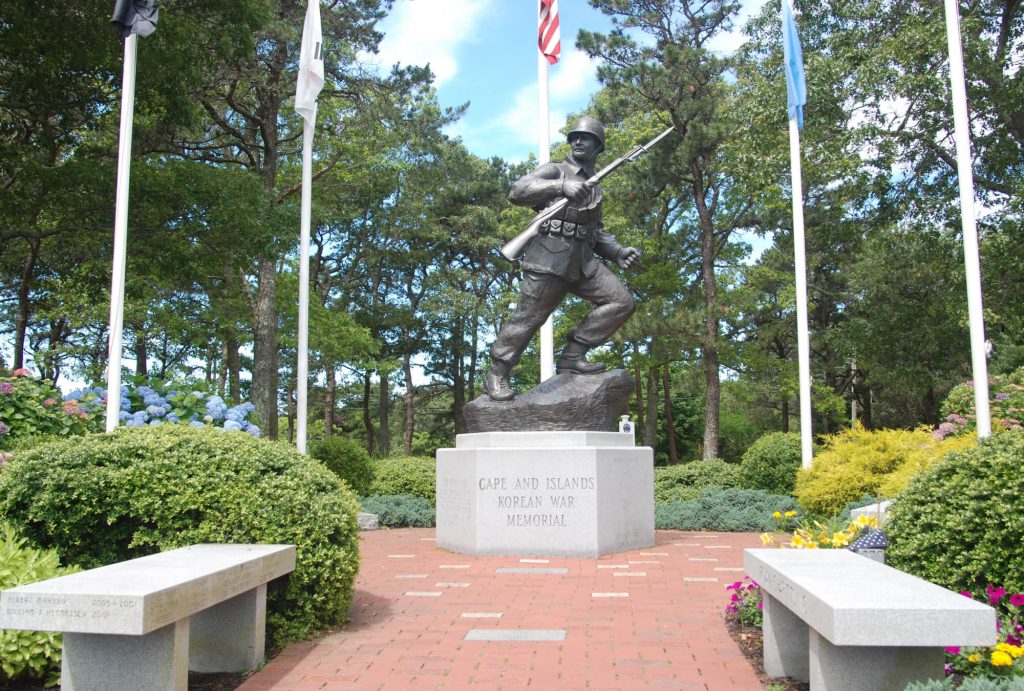 hyannis-tr-korean-war-memorial