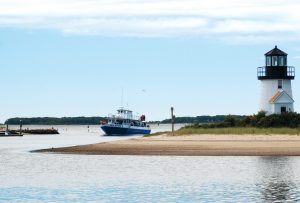 hyannis-tr-lewis-bay-lighthouse