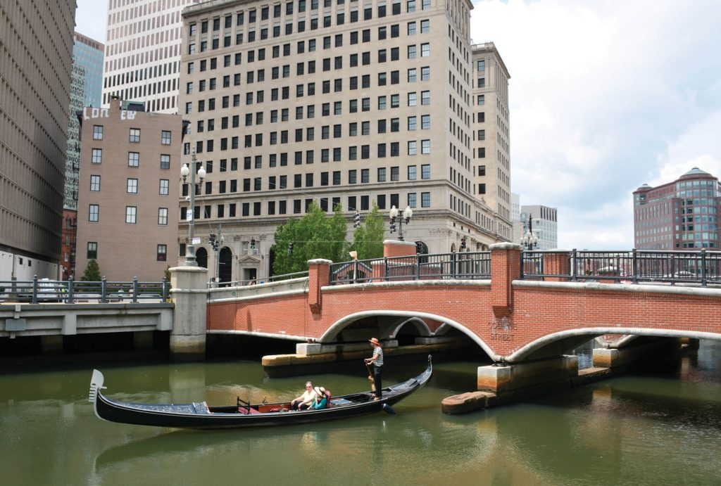 providence-az-gondola-2000x1350