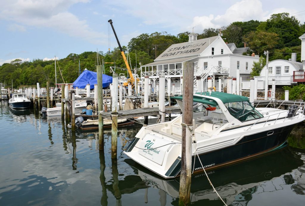 tiverton-az-standish-boat-yard