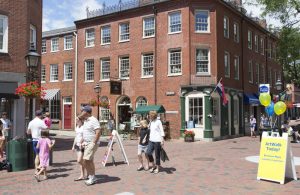 newburyport-sg-art-walk-1000x640